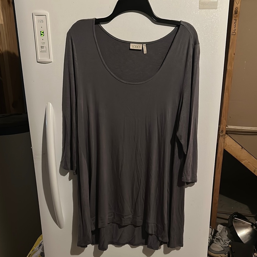 Logo Women's Gray Top